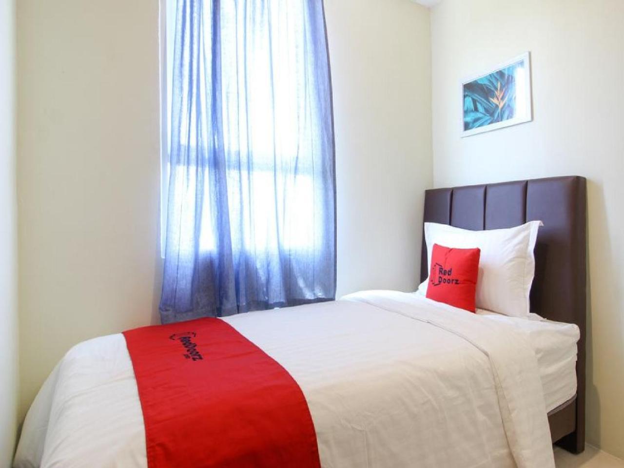 Maguwo Reddoorz Apartment @ Malioboro City Adisucipto מראה חיצוני תמונה